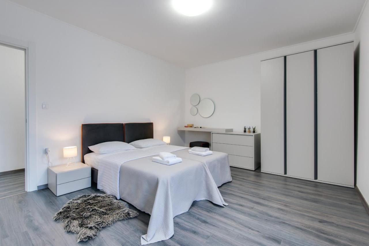 Apartments Sherri Rijeka Luaran gambar